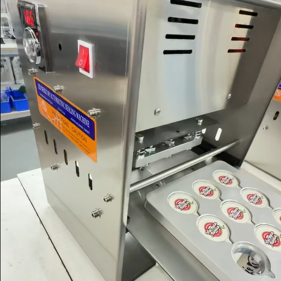 Coffee Tea & Hot Chocolate - 90/95/120mm Top-Größe Automatische Boba-Tee-Kaffee-Becher-Versiegelungsmaschine für Kunststoff-