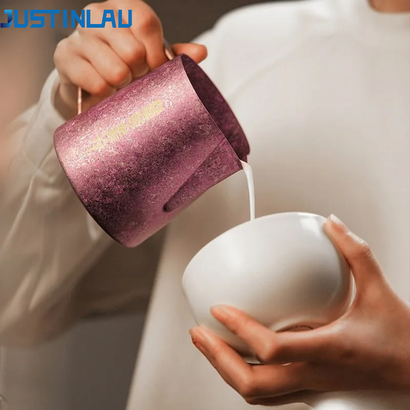 Barista Milk Jug - JUSTINLAU 600ml Reiner Titan-Milchkrug, Antibakterieller Latte